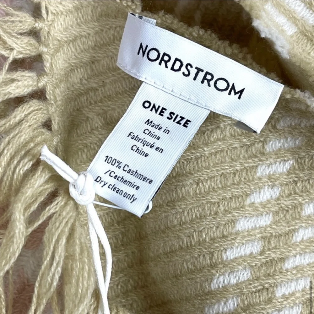 NORDSTROM 100% Cashmere NEW Plaid Wrap Oversized Scarf In Tan Combo NEW